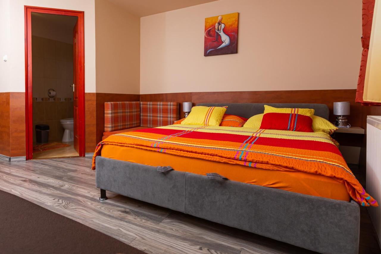 Hotel Erika Vendeghaz Eger Zewnętrze zdjęcie