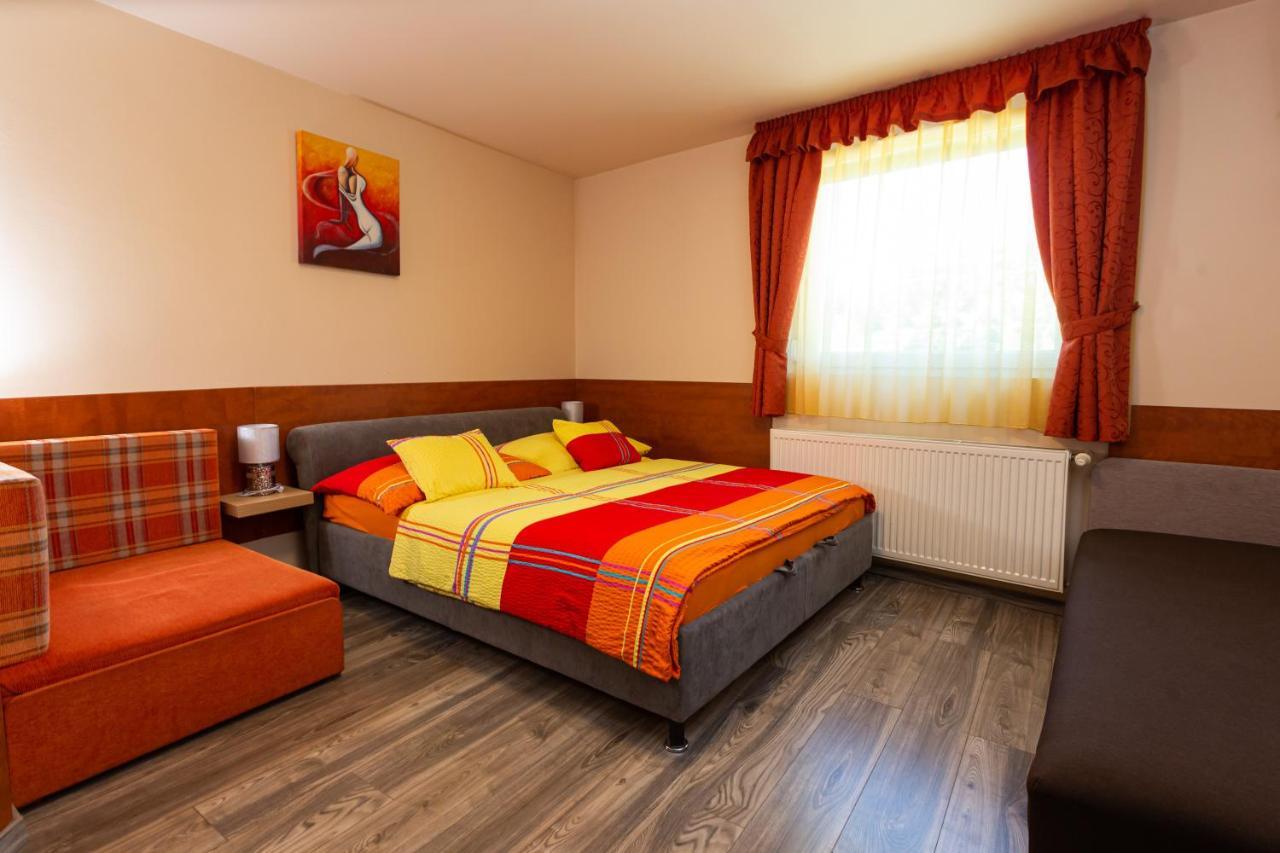 Hotel Erika Vendeghaz Eger Zewnętrze zdjęcie