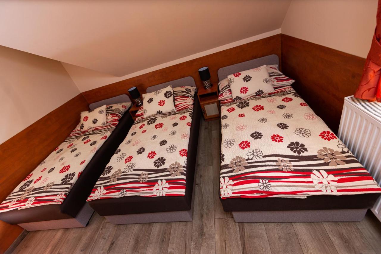 Hotel Erika Vendeghaz Eger Zewnętrze zdjęcie