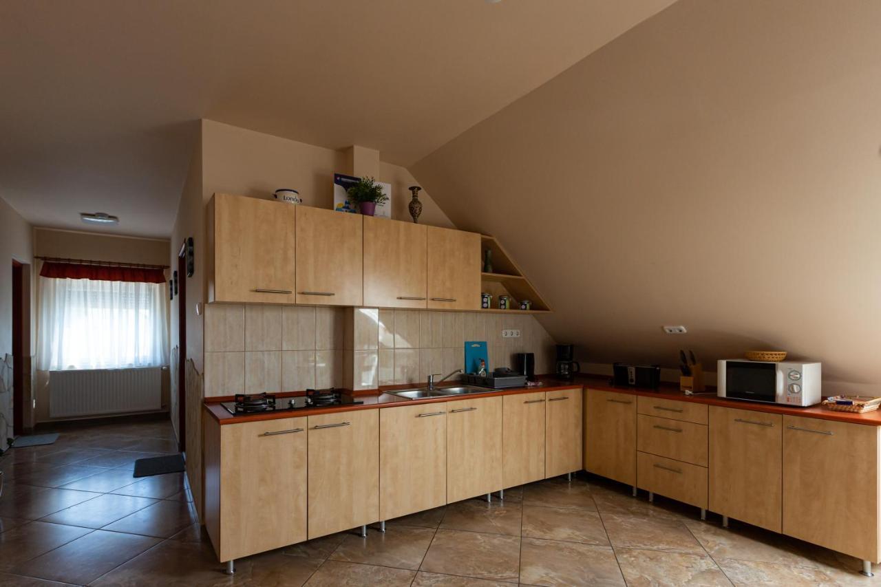 Hotel Erika Vendeghaz Eger Zewnętrze zdjęcie
